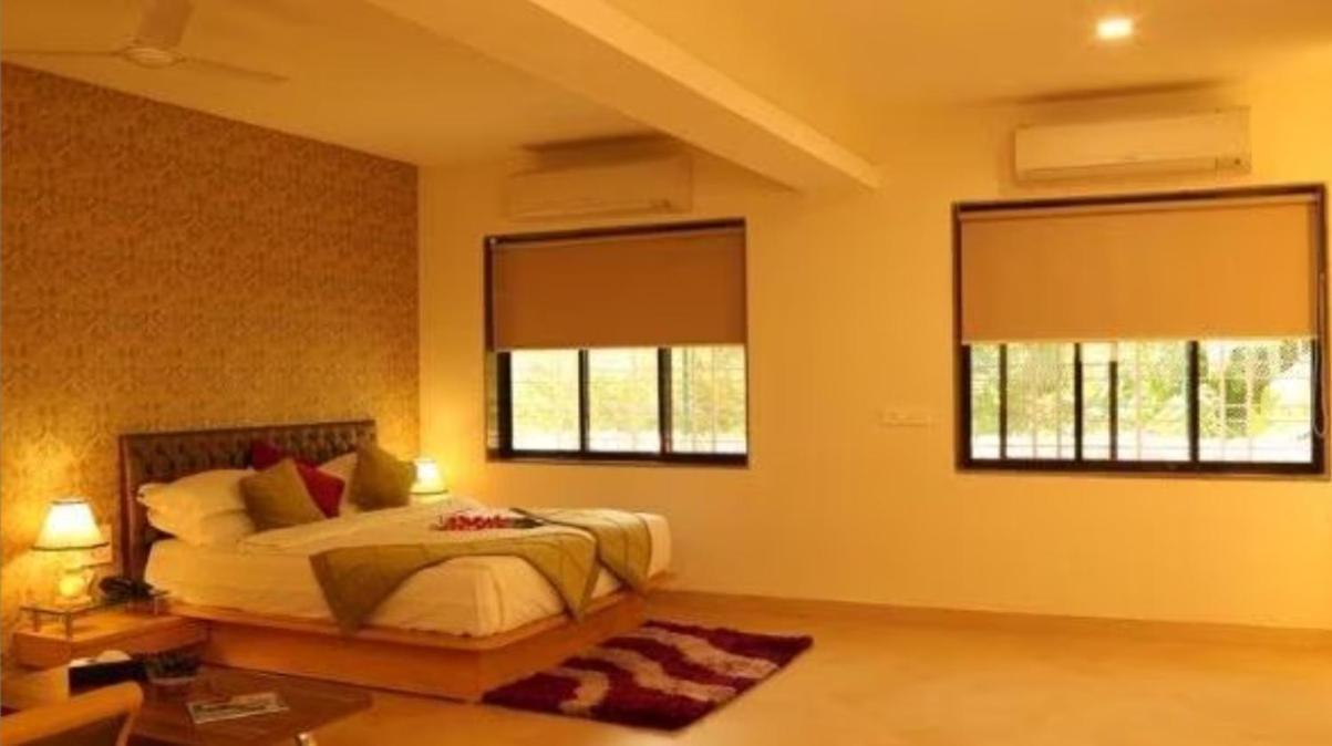 Meritas Seawind Beach Resort, Srīvardhan 外观 照片